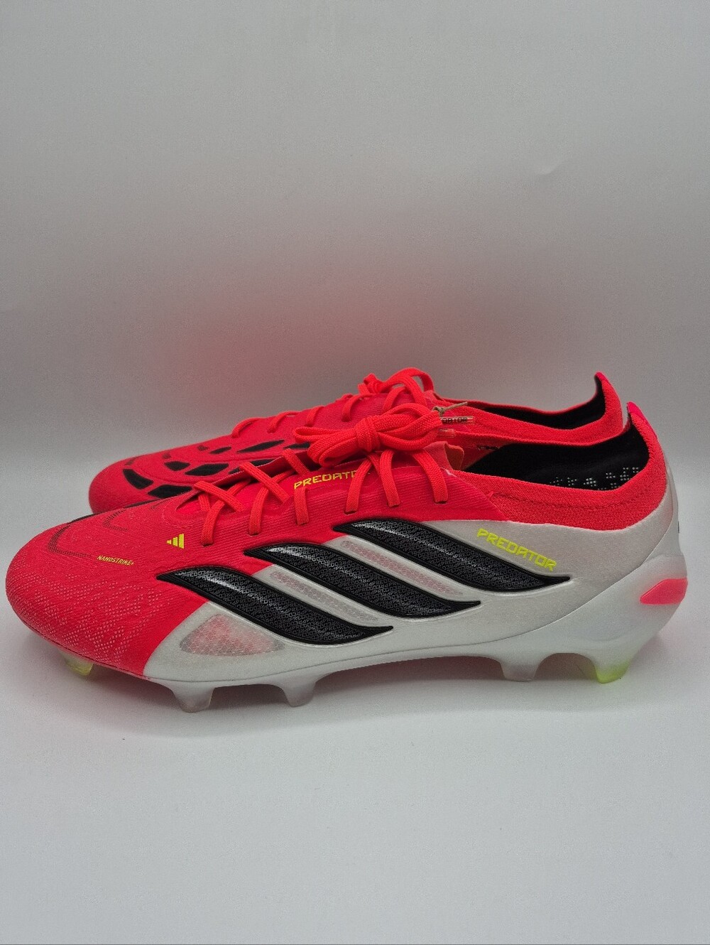 Adidas Predator Elite FG Cleats ‘Lucid Red Black White Mens Size 9.5 New JS0433